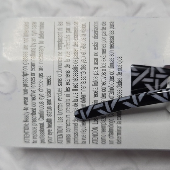 NON-PRESCRIPTION GLASSES - Picture 3 of 5